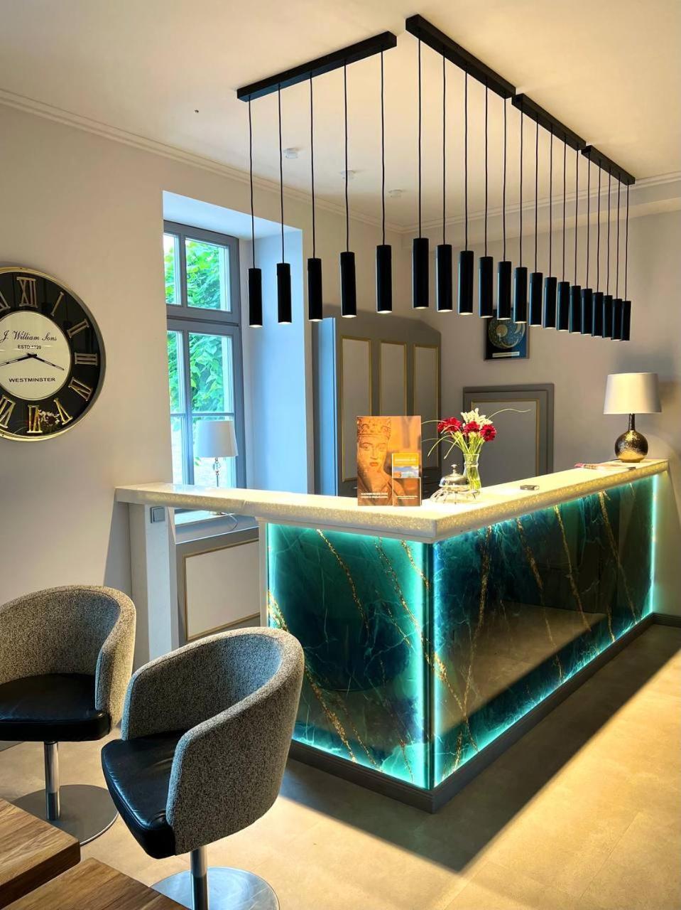 Hotel Zur Kaiserpfalz Wohlmirstedt المظهر الخارجي الصورة